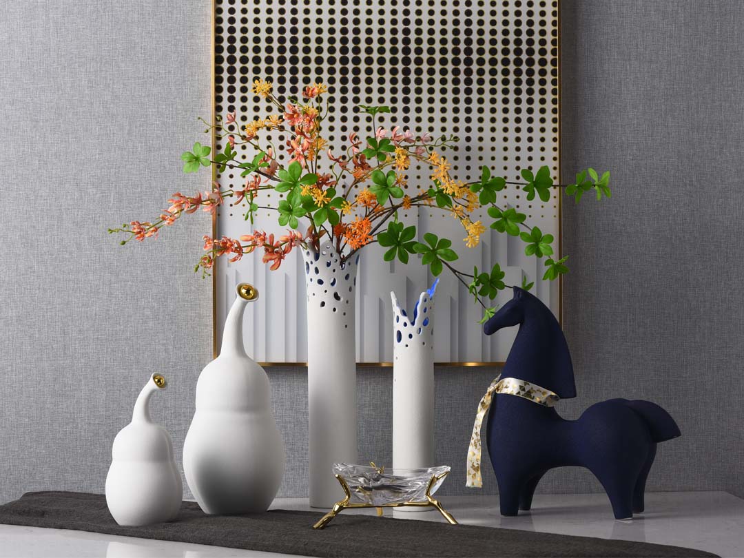 Ceramic vase sa sala na may feng shui