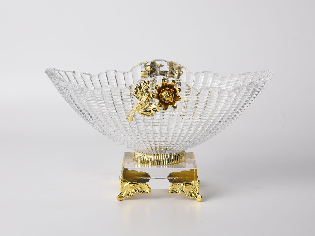 Leaf Shaped Fruit Bowl na may Crystal Base